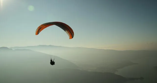 Ekstremalne prezenty dla ludzi, którzy kochają adrenalinę!